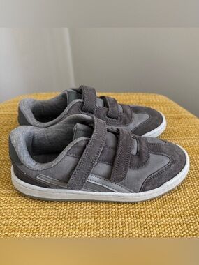Cat & Jack Boys Sneakers, Size 1
